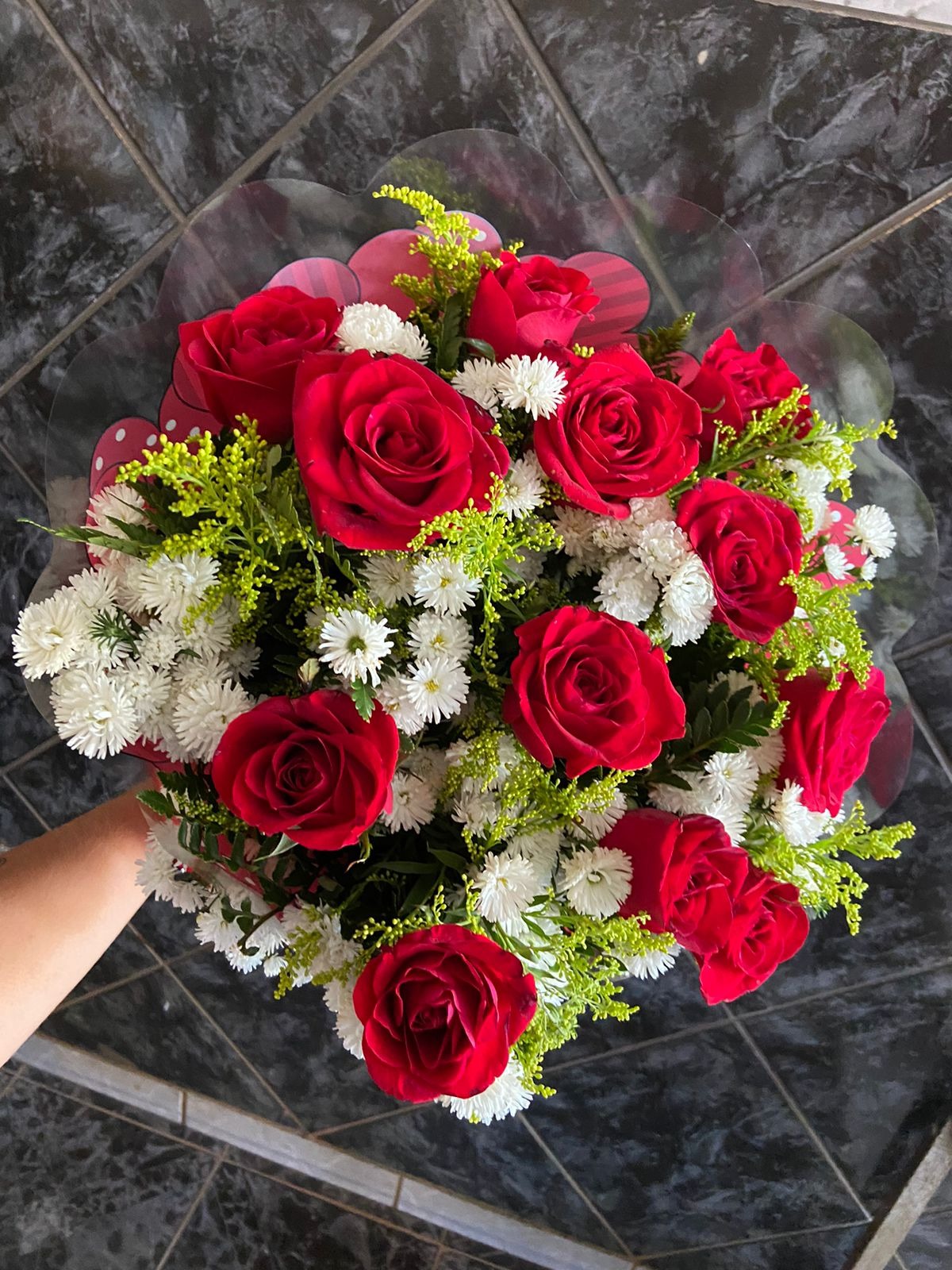 Buquê Francês 12 rosas